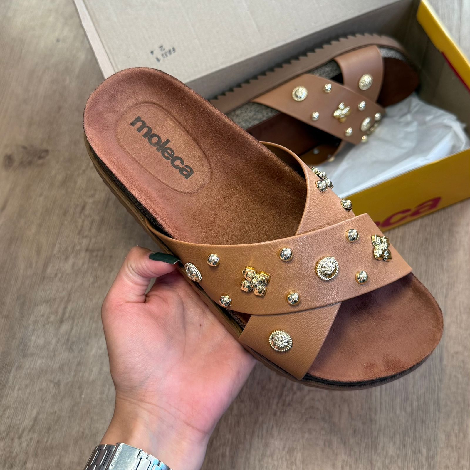 Sandália Papete Moleca em X Pedrarias 5500.112