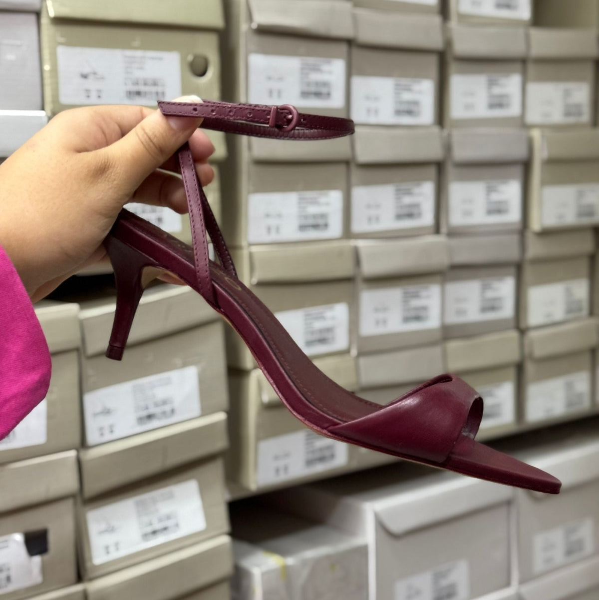 Sandália Arezzo Salto Fino A134440004