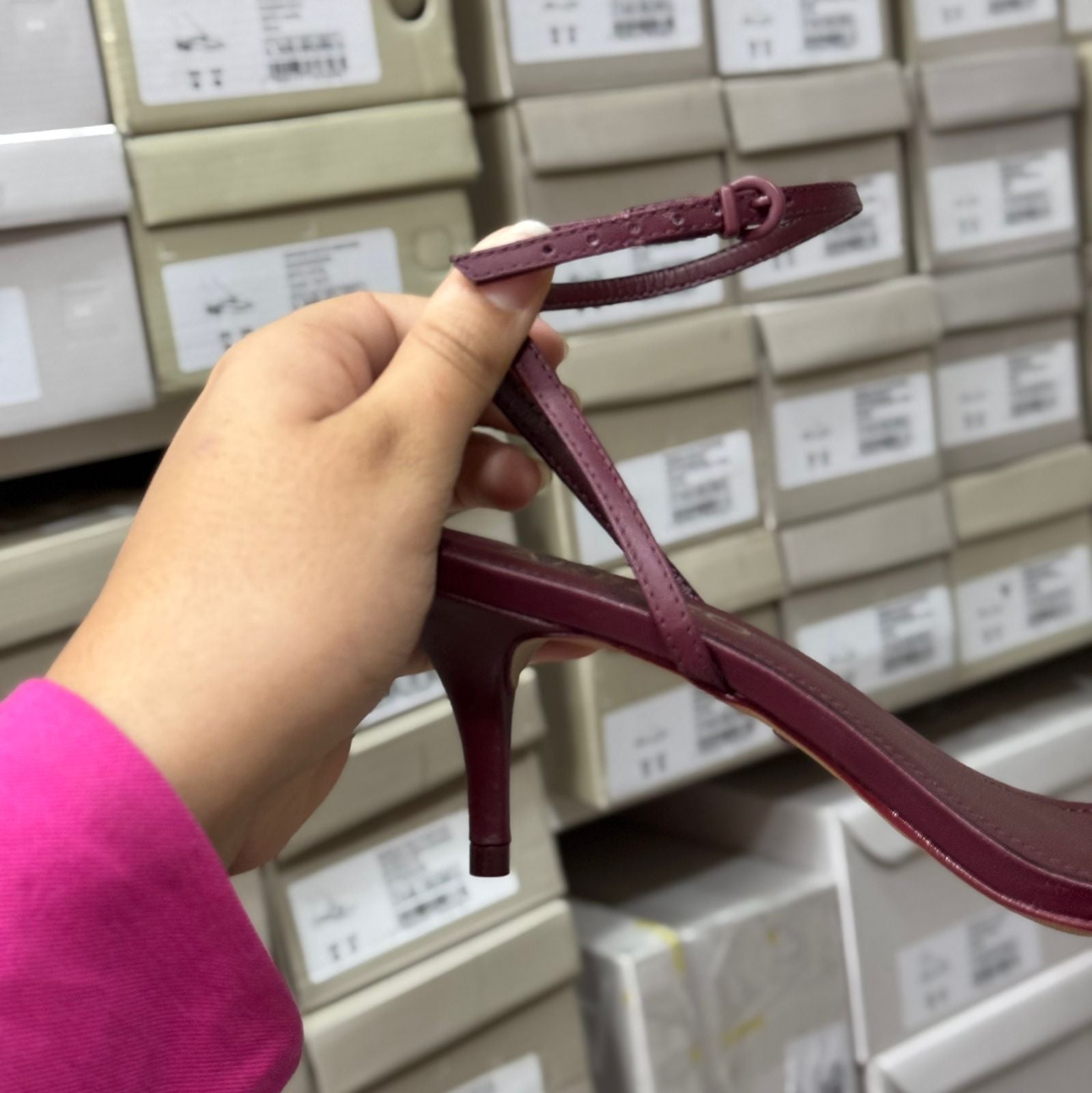 Sandália Arezzo Salto Fino A134440004