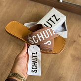 Sandália Schutz  Rasteira de X  Logo S208890004