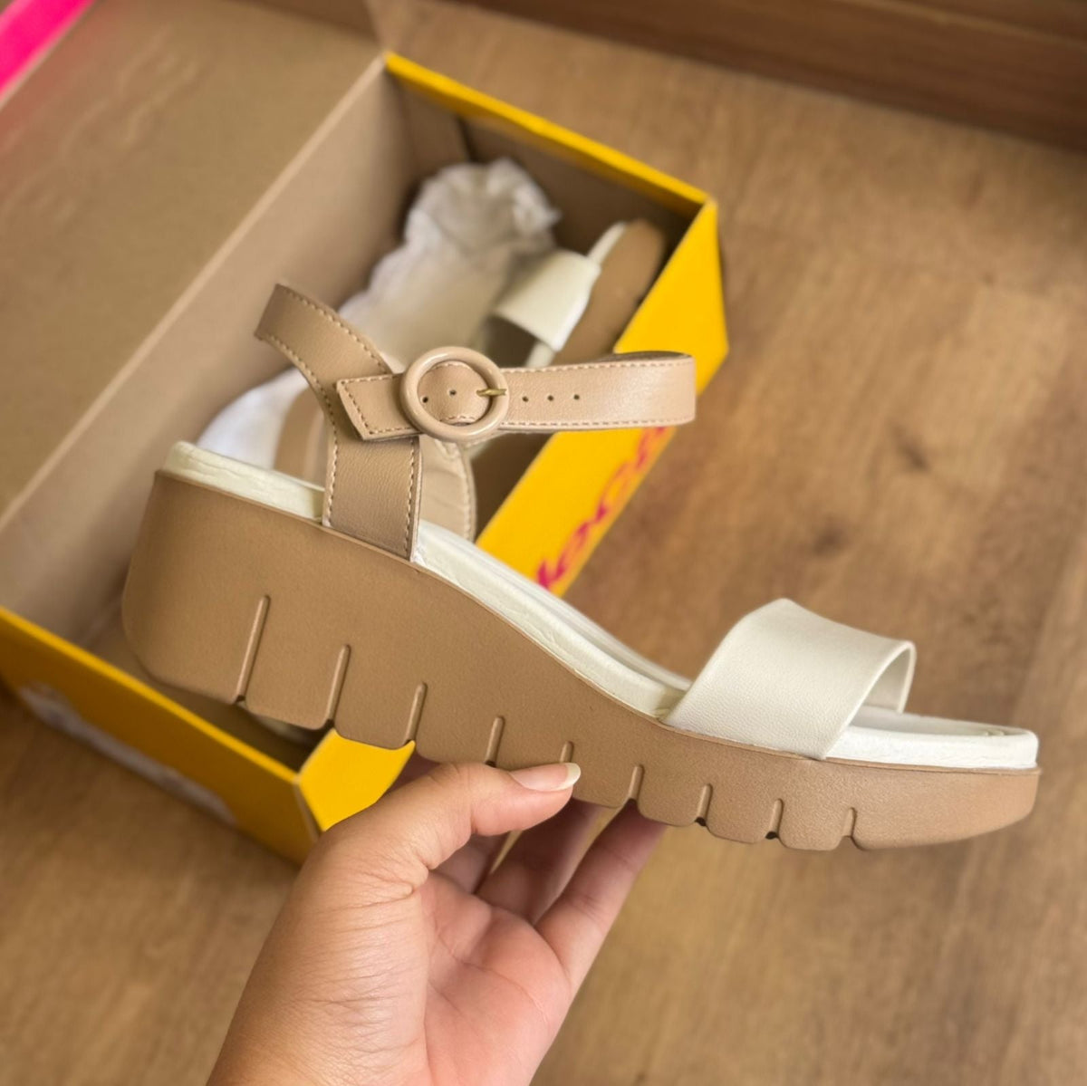 Sandália Moleca Plataforma 5536.100