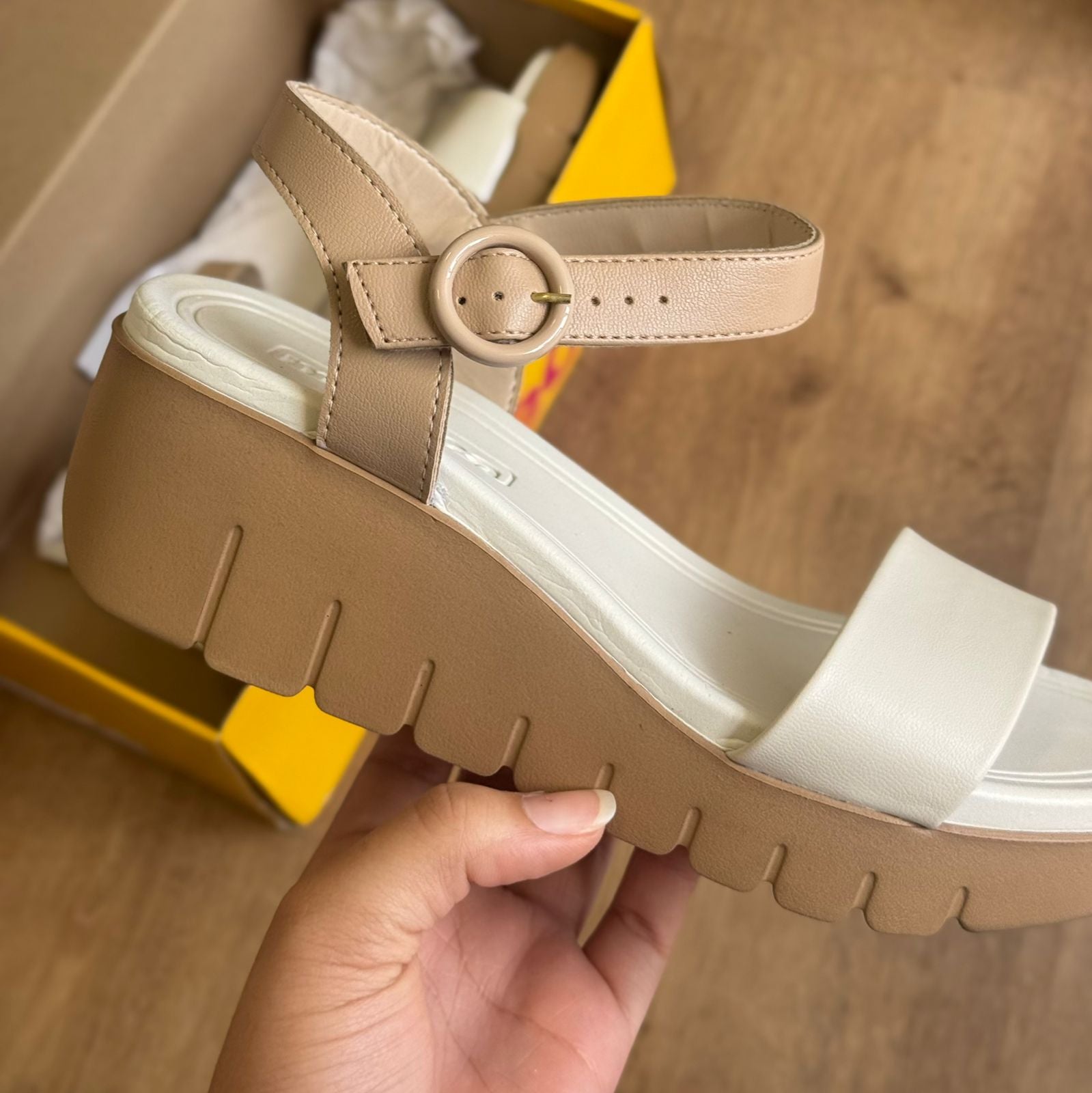 Sandália Moleca Plataforma 5536.100