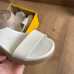 Sandália Moleca Plataforma 5536.100