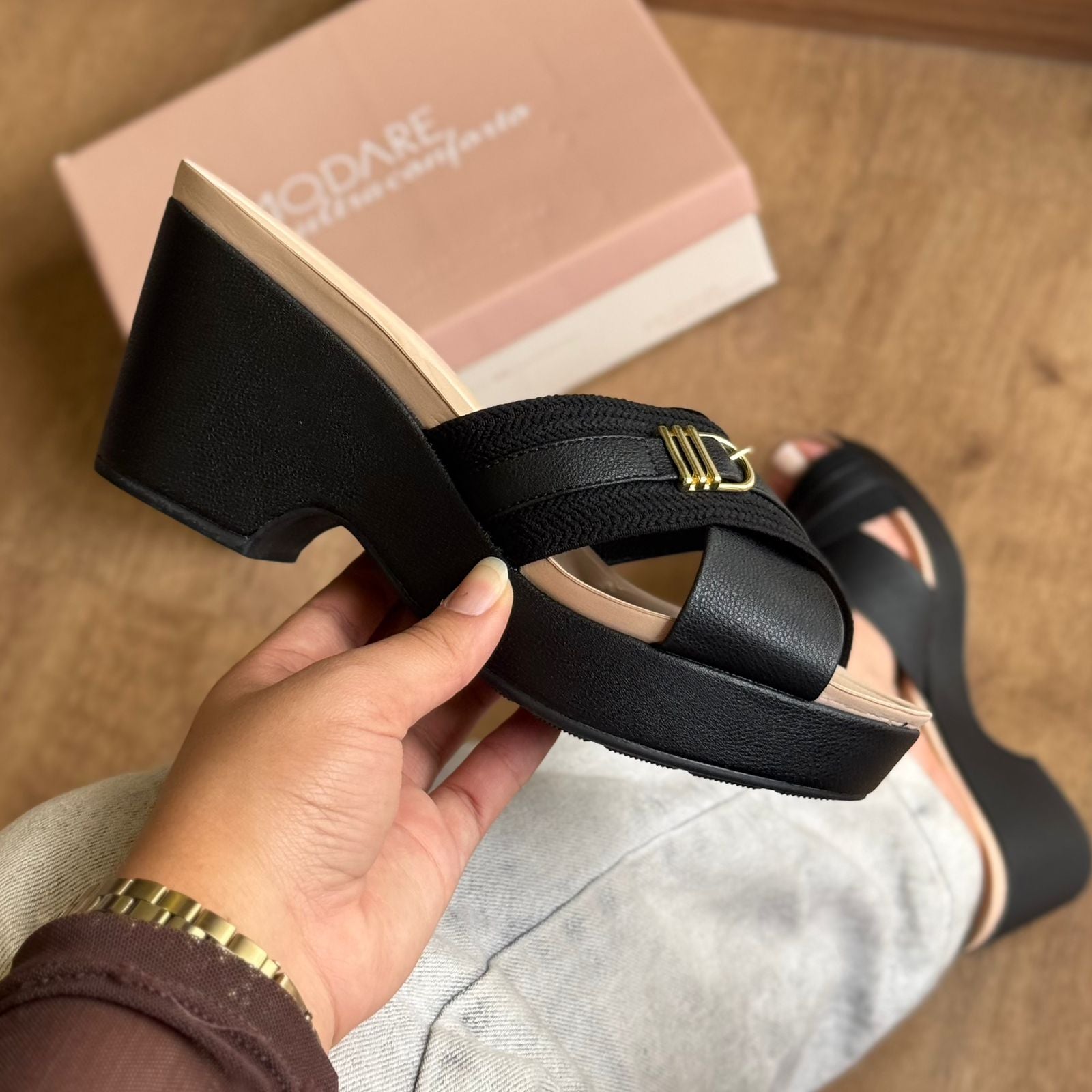 Sandália Modare Detalhe Fivela 7137.147