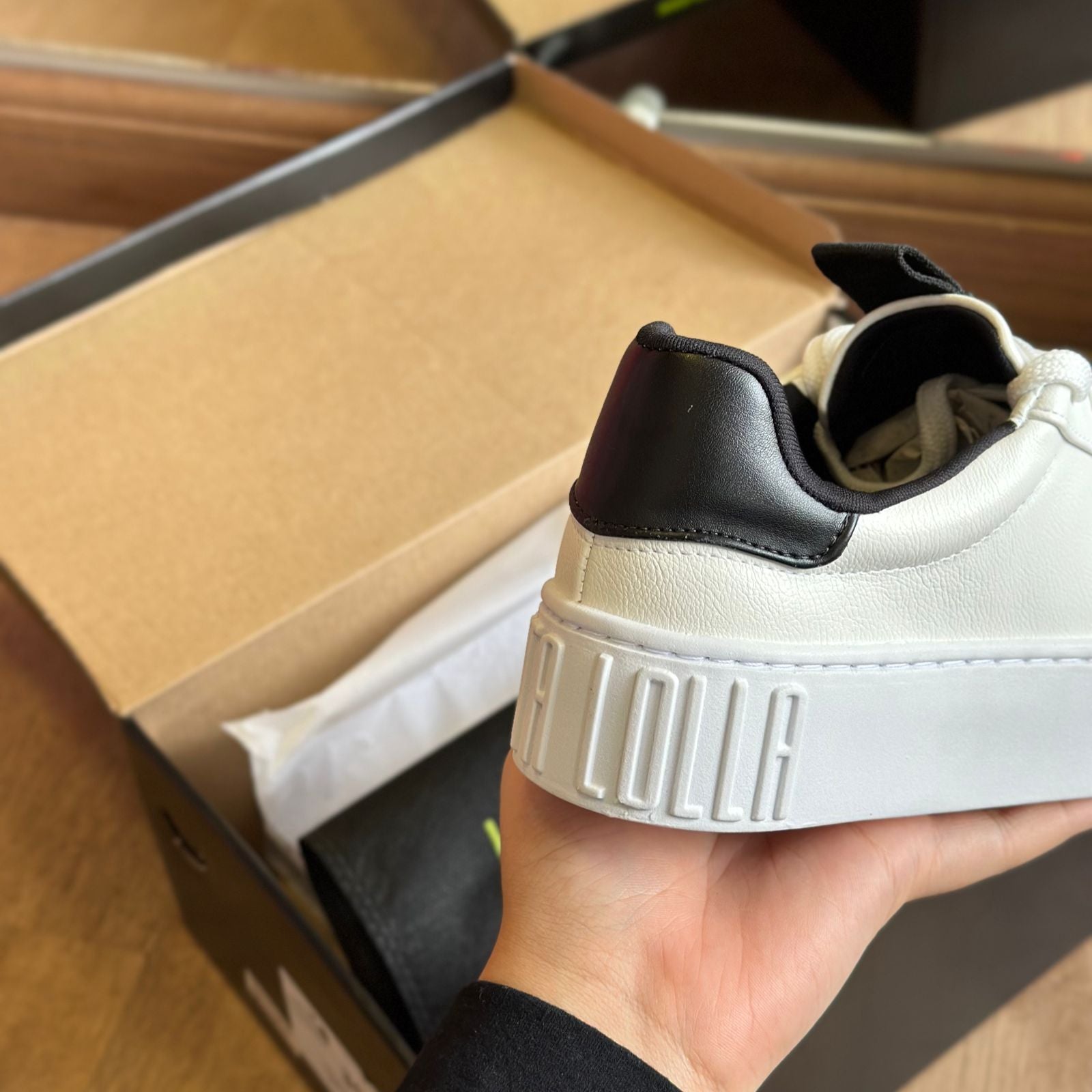 Tênis Santa Lolla Flatform Lolla Sport Com Detalhes Em Verde 038F.292E