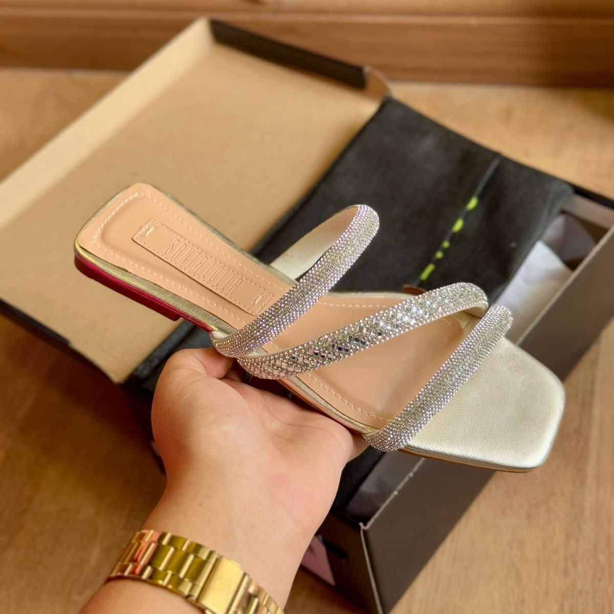 Rasteira Santa Lolla Shiny Metalizado Soft 0775.4CBD.0339