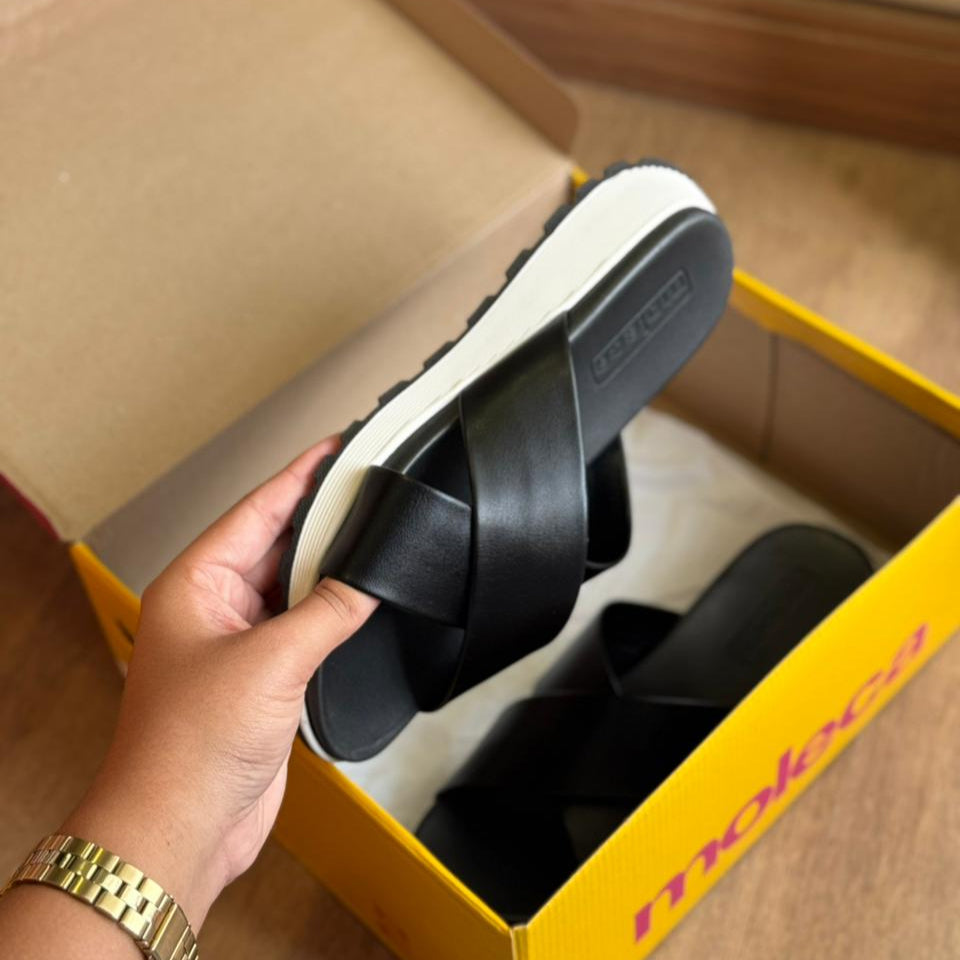 Sandália Moleca Tiras Cruzadas 5537.100