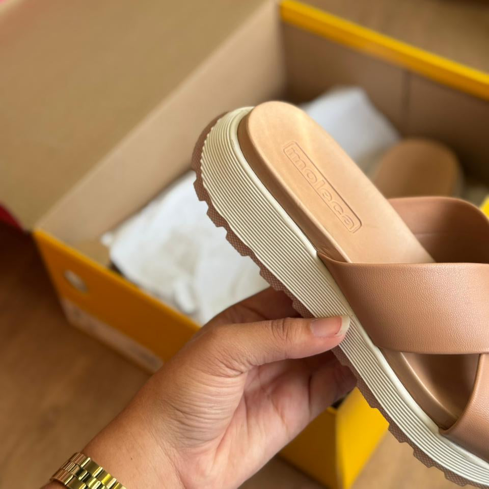 Sandália Moleca Tiras Cruzadas 5537.100