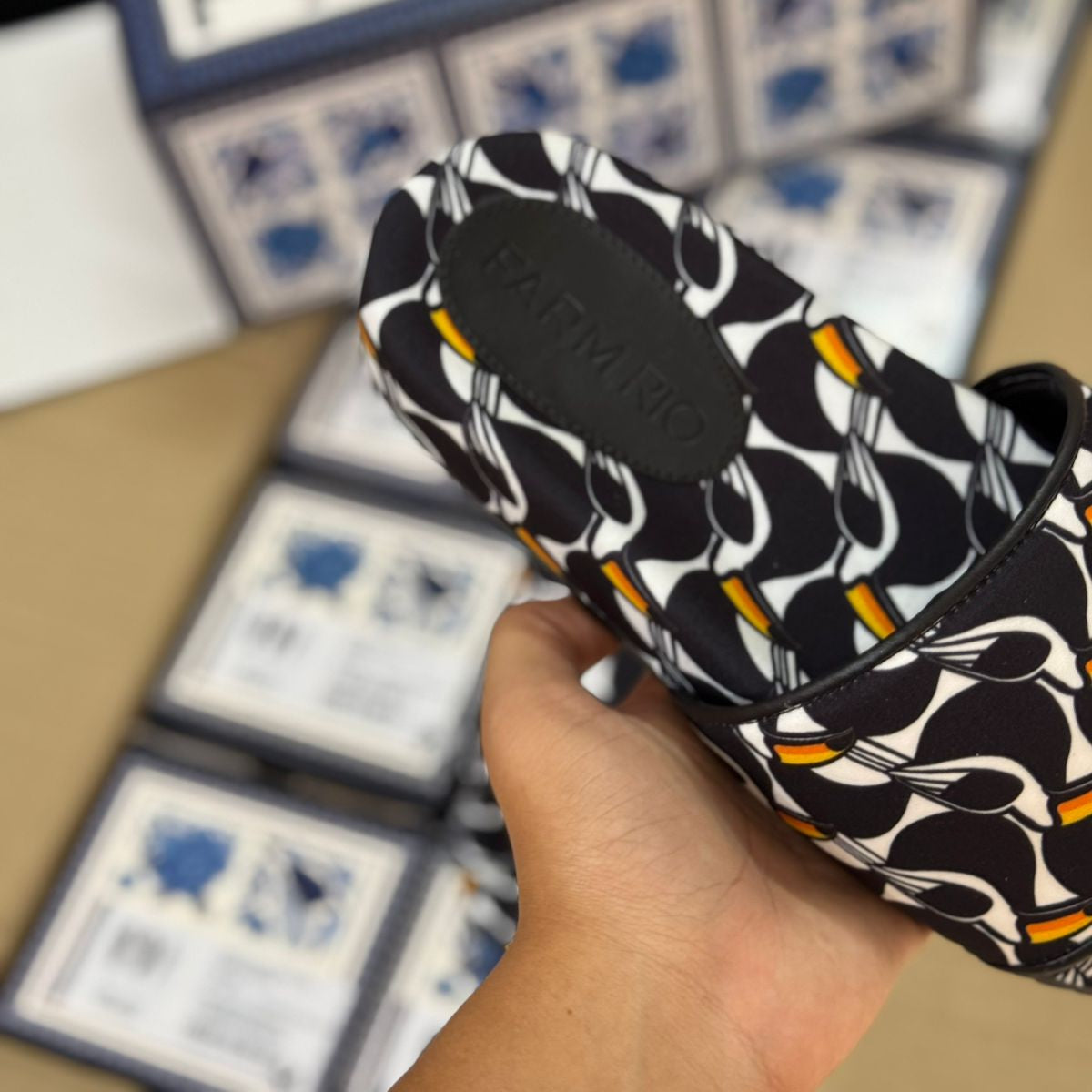 Chinelo Slide Farm Rio Praiana Print J100020001