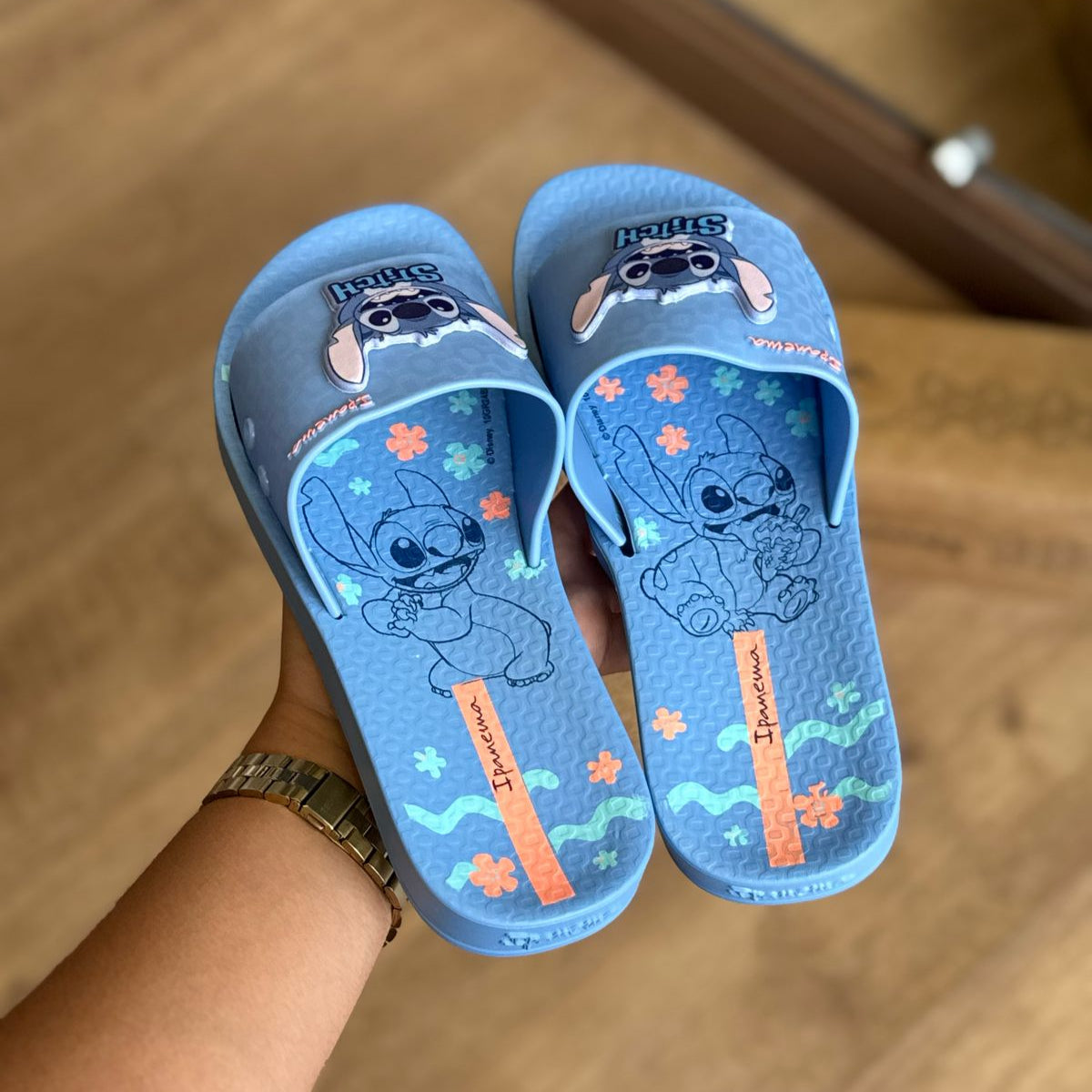 Sandália Slide Ipanema Disney Stitch