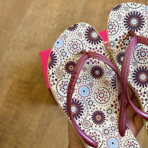 Chinelo de Dedo Arezzo Estampado Z19026012