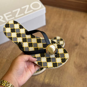 Sandália Arezzo Quadriculado Z190260119