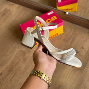 Sandália Moleca Salto Bloco Tiras Grossas 5496.113