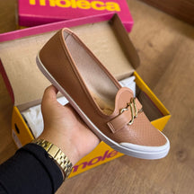 Sapatilha Moleca Detalhes Finos em Dourado 5109.796