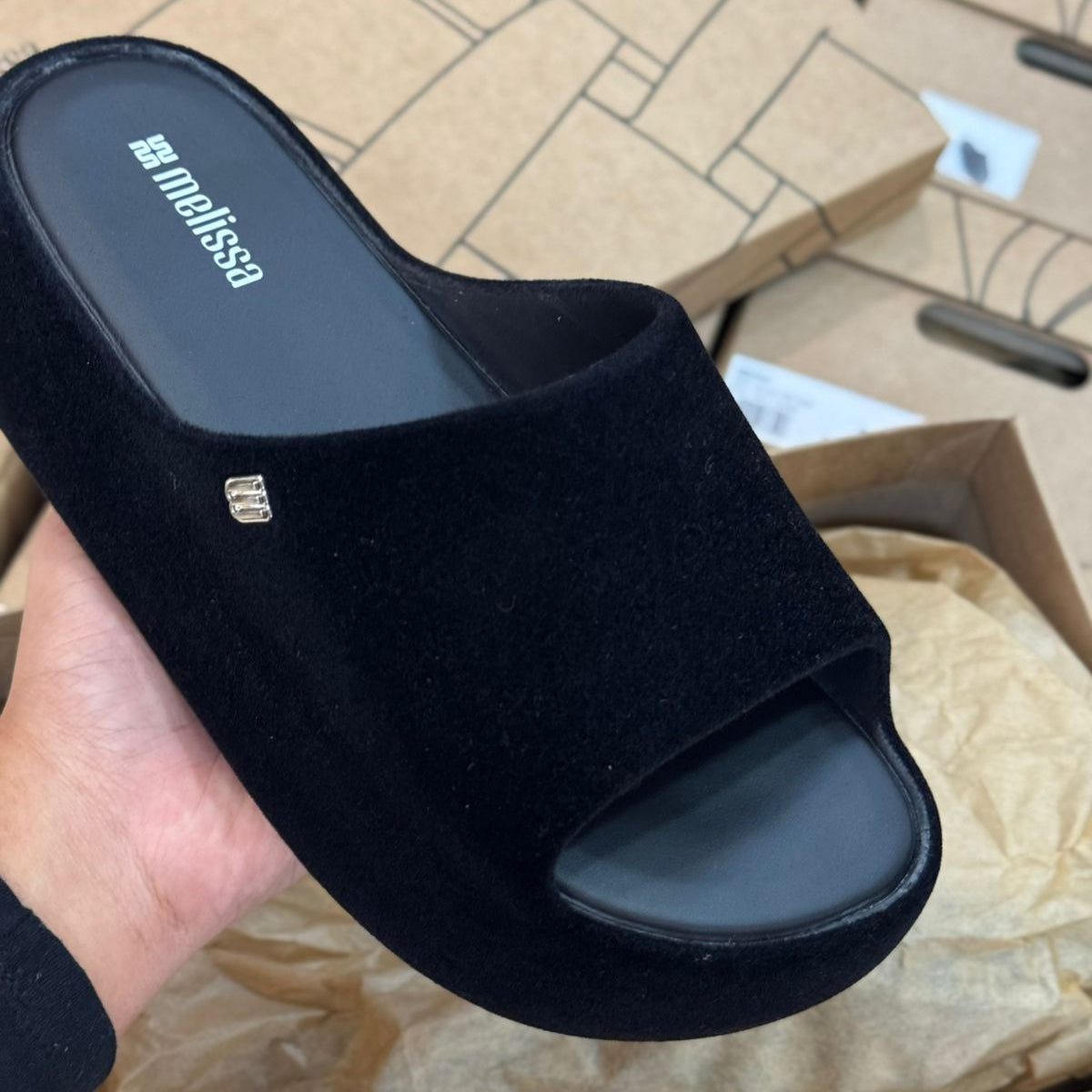Sandália Melissa Free Platform Slide Velvet 37846