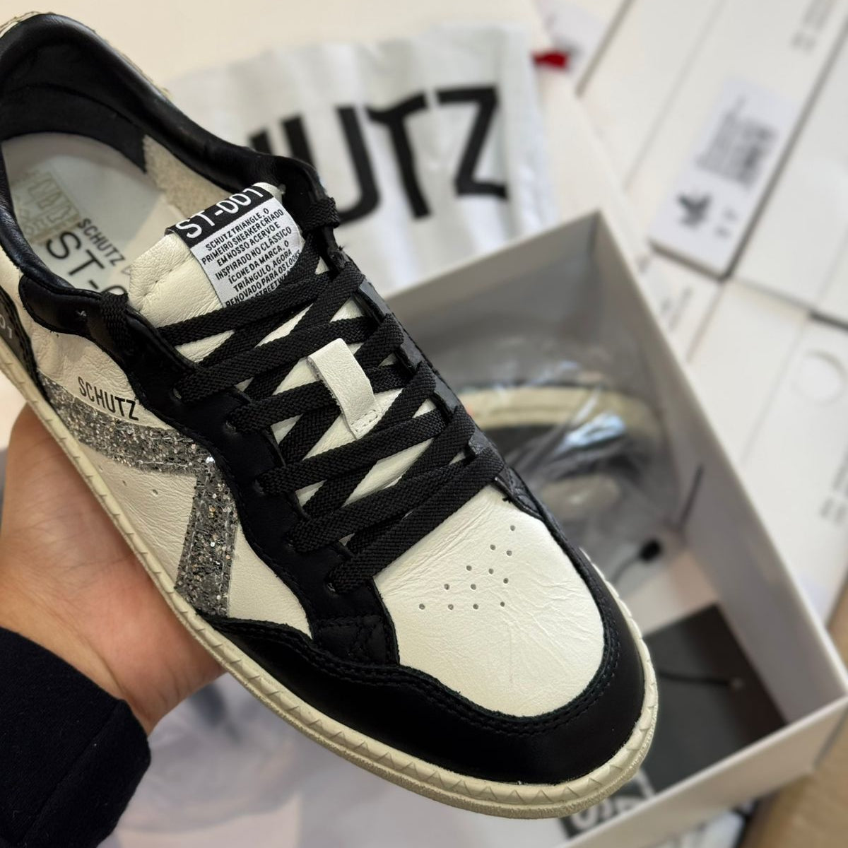 Tênis Schutz ST 001 Couro Glitter S218530001