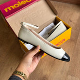 Sapatilha Moleca com Tira no Tornozelo 5824.101