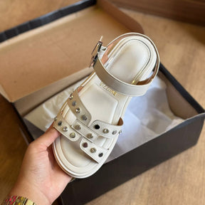 Sandália Vizzano Detalhes Dourados Circulares 6538.101