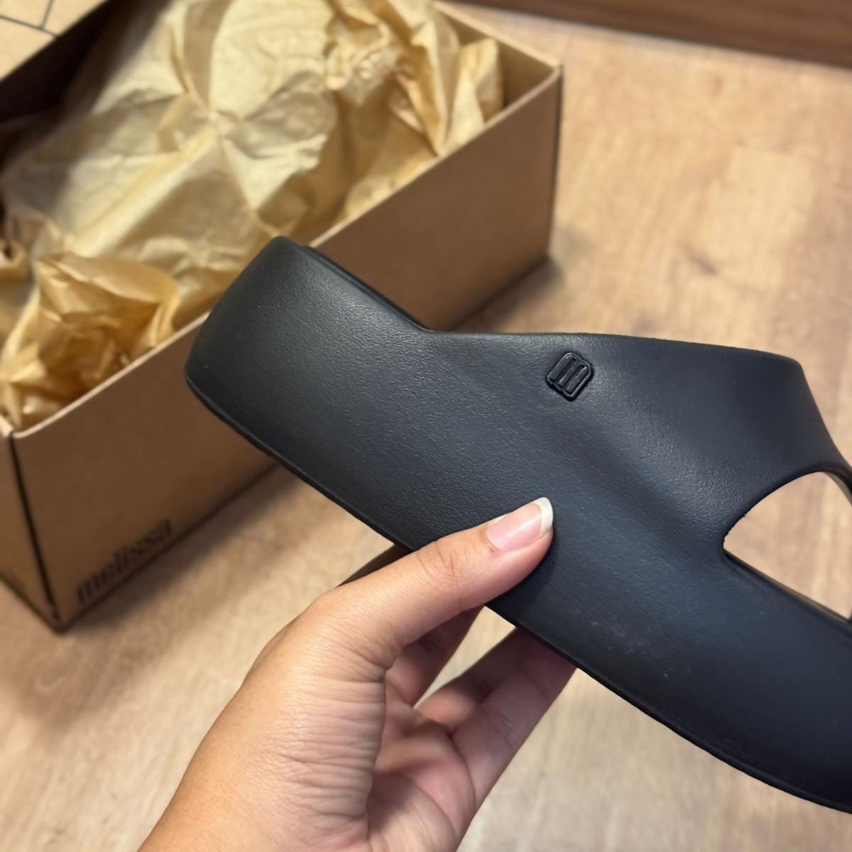 Sandália Melissa Free Platform Thong 36088