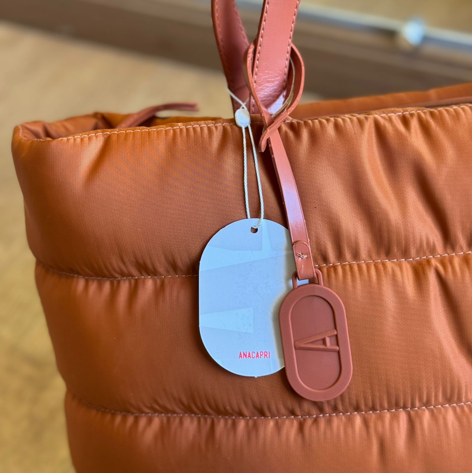 Bolsa Anacapri Puffer Grande C500010126