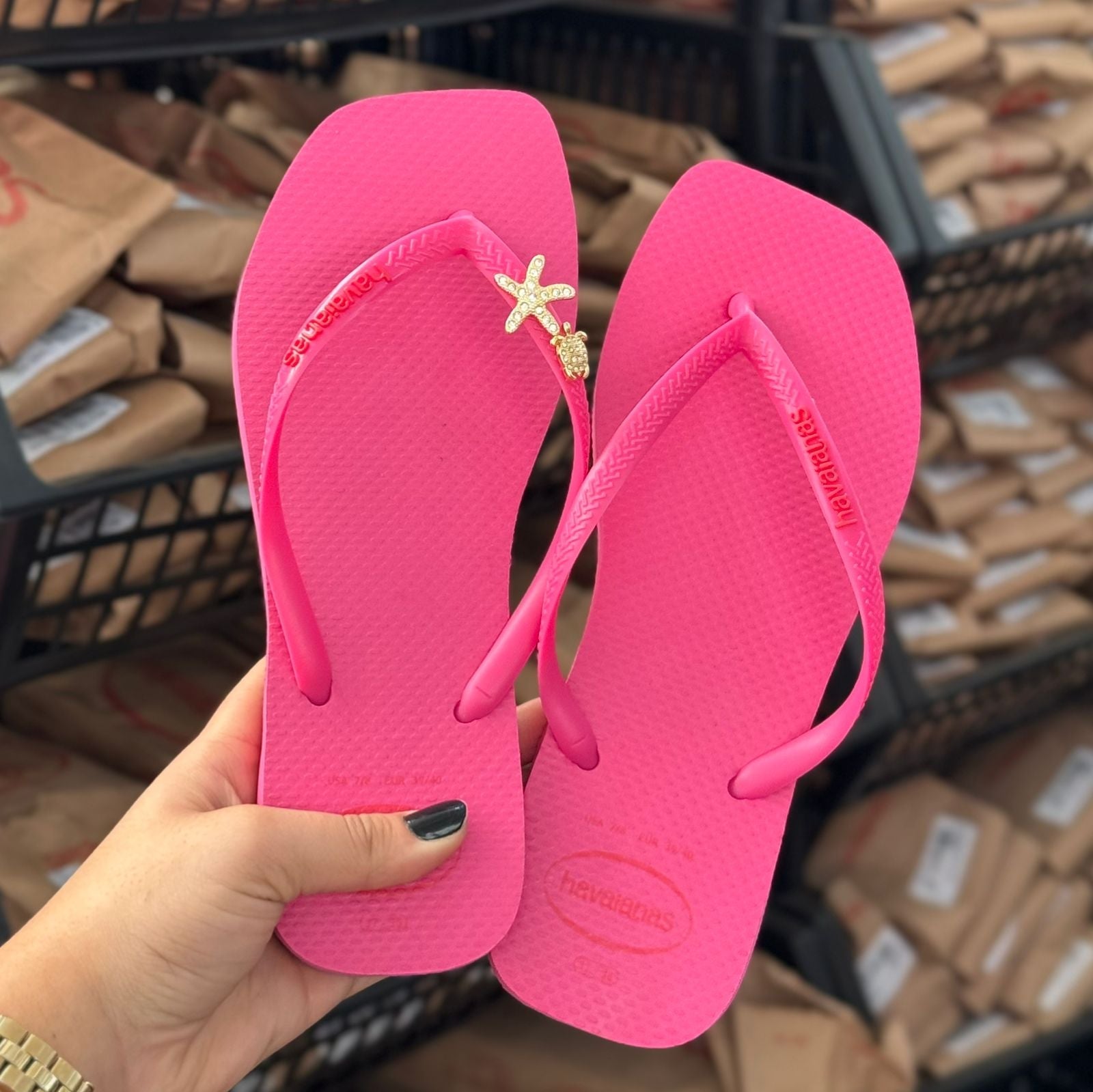 Havaianas Slim Square Logo Pop Up + Pin Tartaruga e Estrela