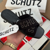 Sandália Schutz  Rasteira de X Logo S208890021