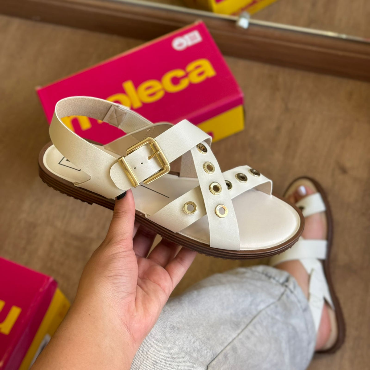 Sandália Rasteira Moleca Tira Argola 5555.203