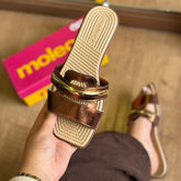 Sandália Rasteira Moleca Tira de Ouro 5558.105