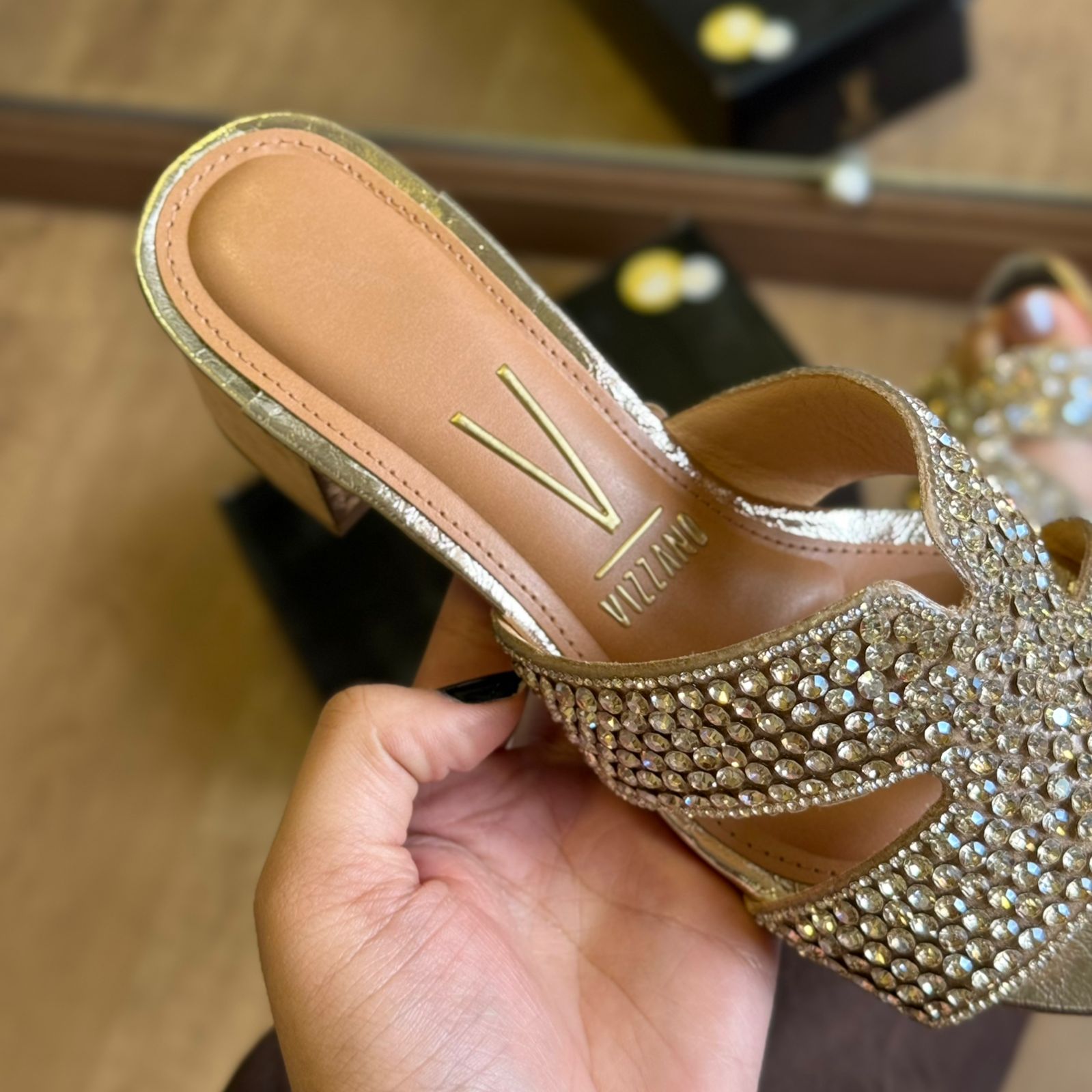 Sandália Salto Vizzano Tiras Brilhante 6291.1196