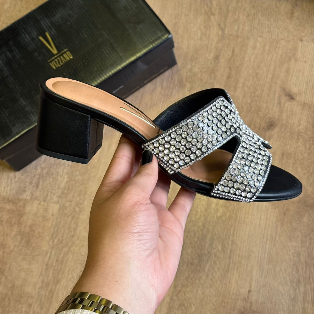 Sandália Salto Vizzano Tiras Brilhante 6291.1196