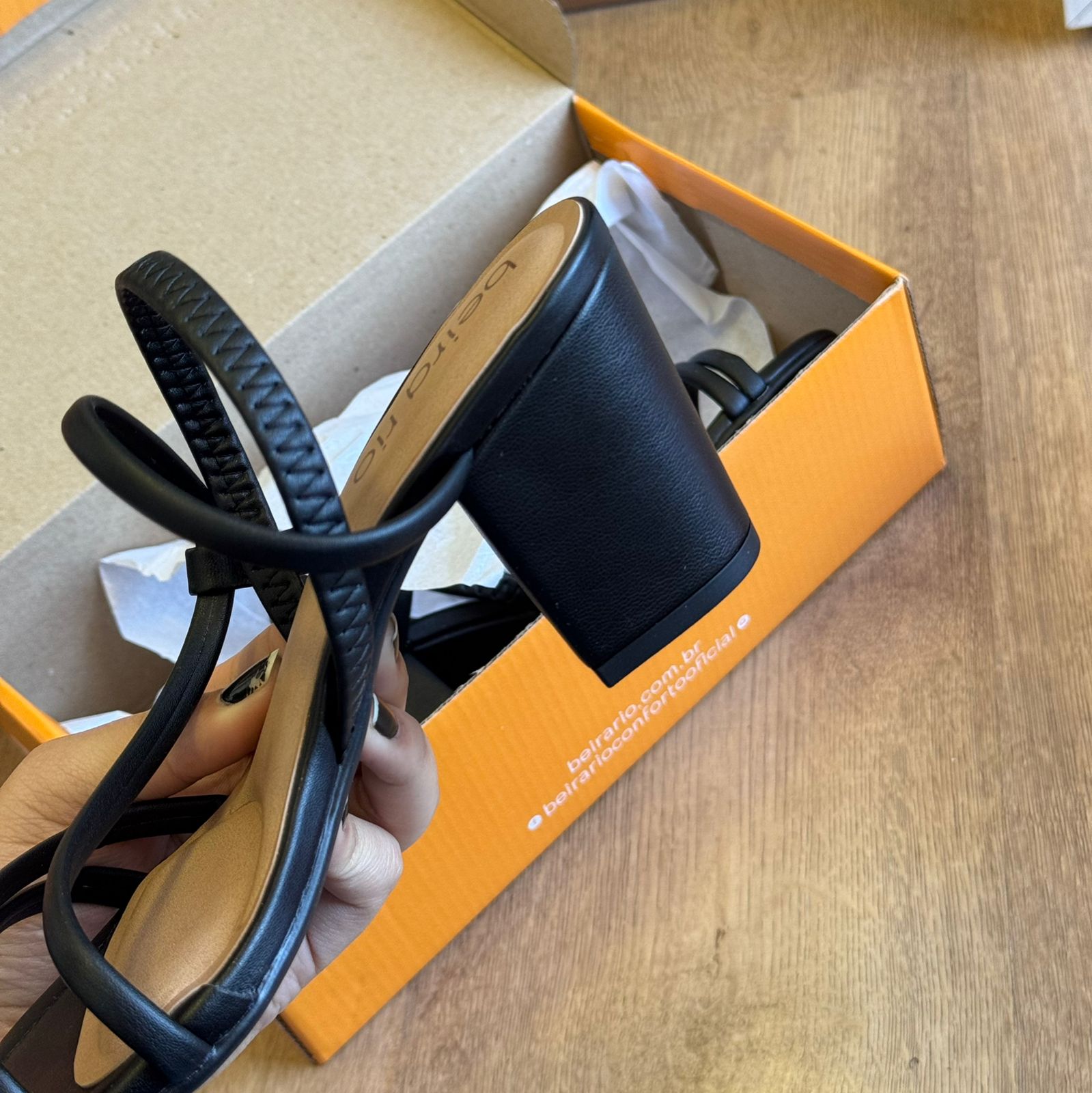 Sandália Tiras finas Beira Rio 8280.686