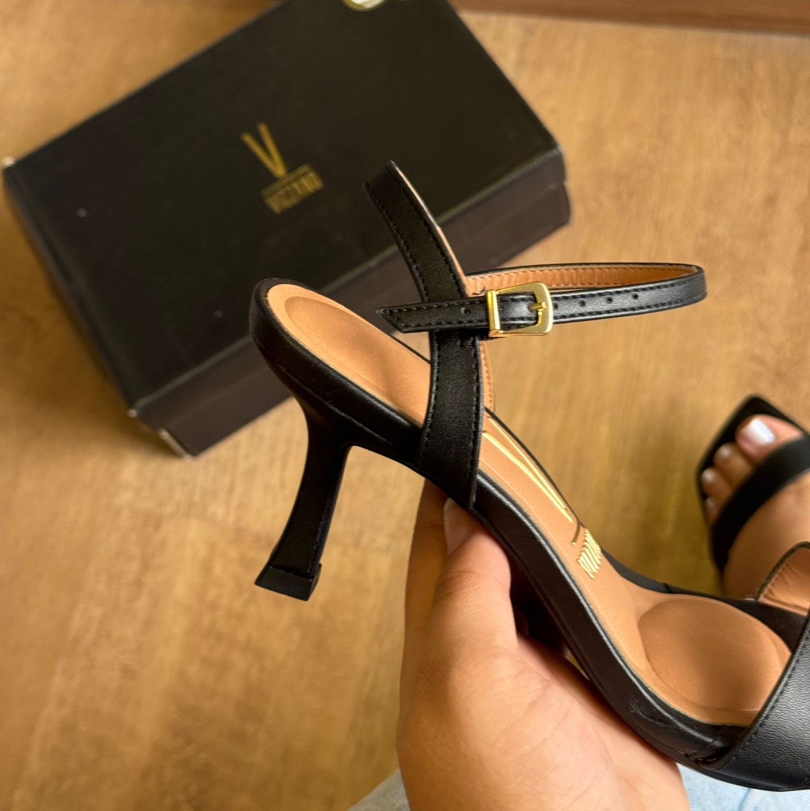 Sandália Vizzano Salto Fino 6536.113