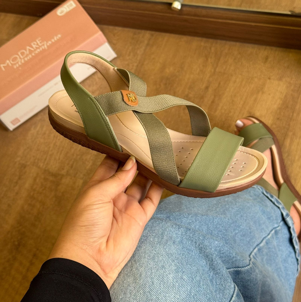 Sandália Modare Tiras Entrelaçadas 7125.249