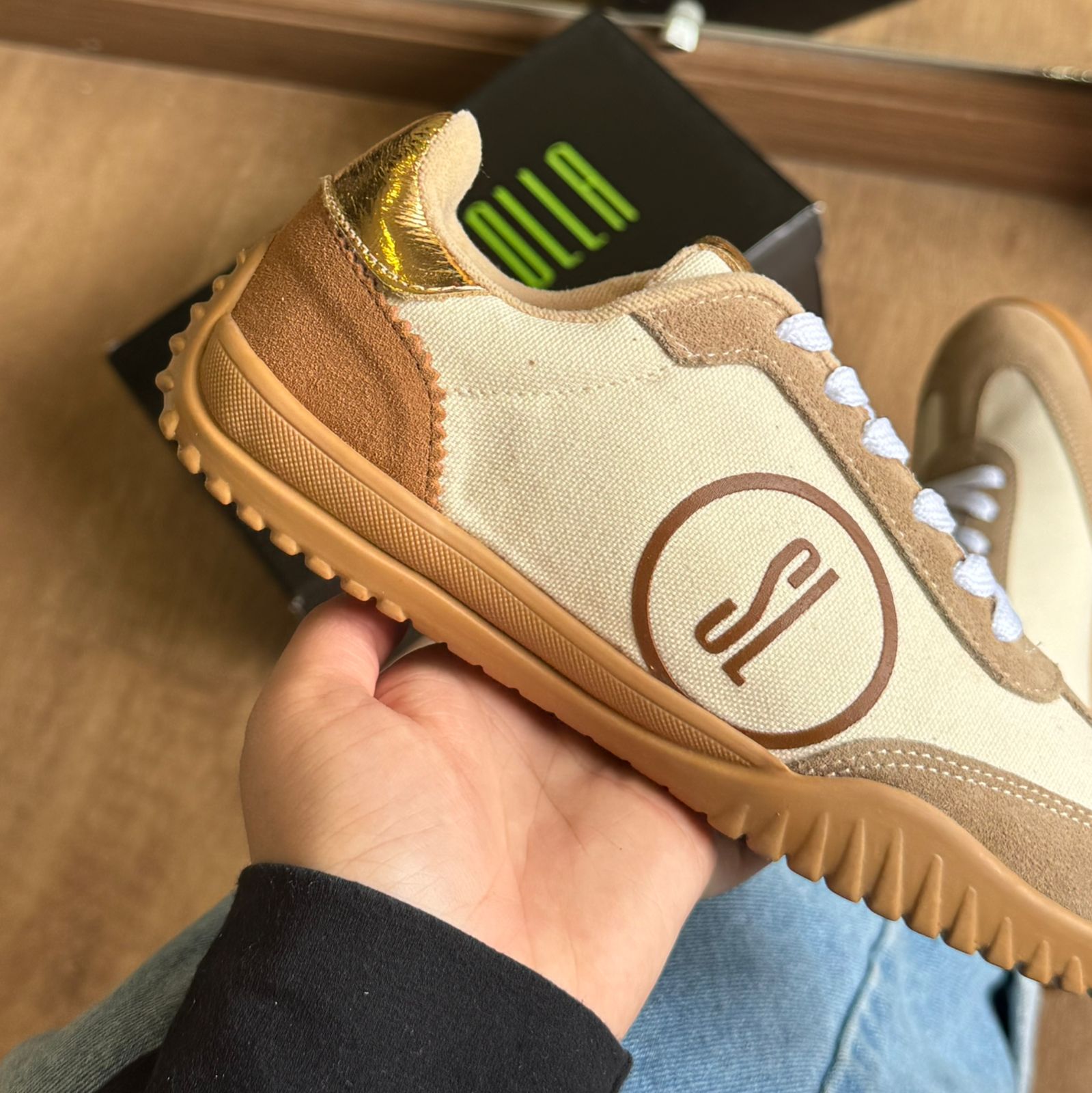 Tênis Santa Lolla Camurça Casual 0AB4.5713.035A