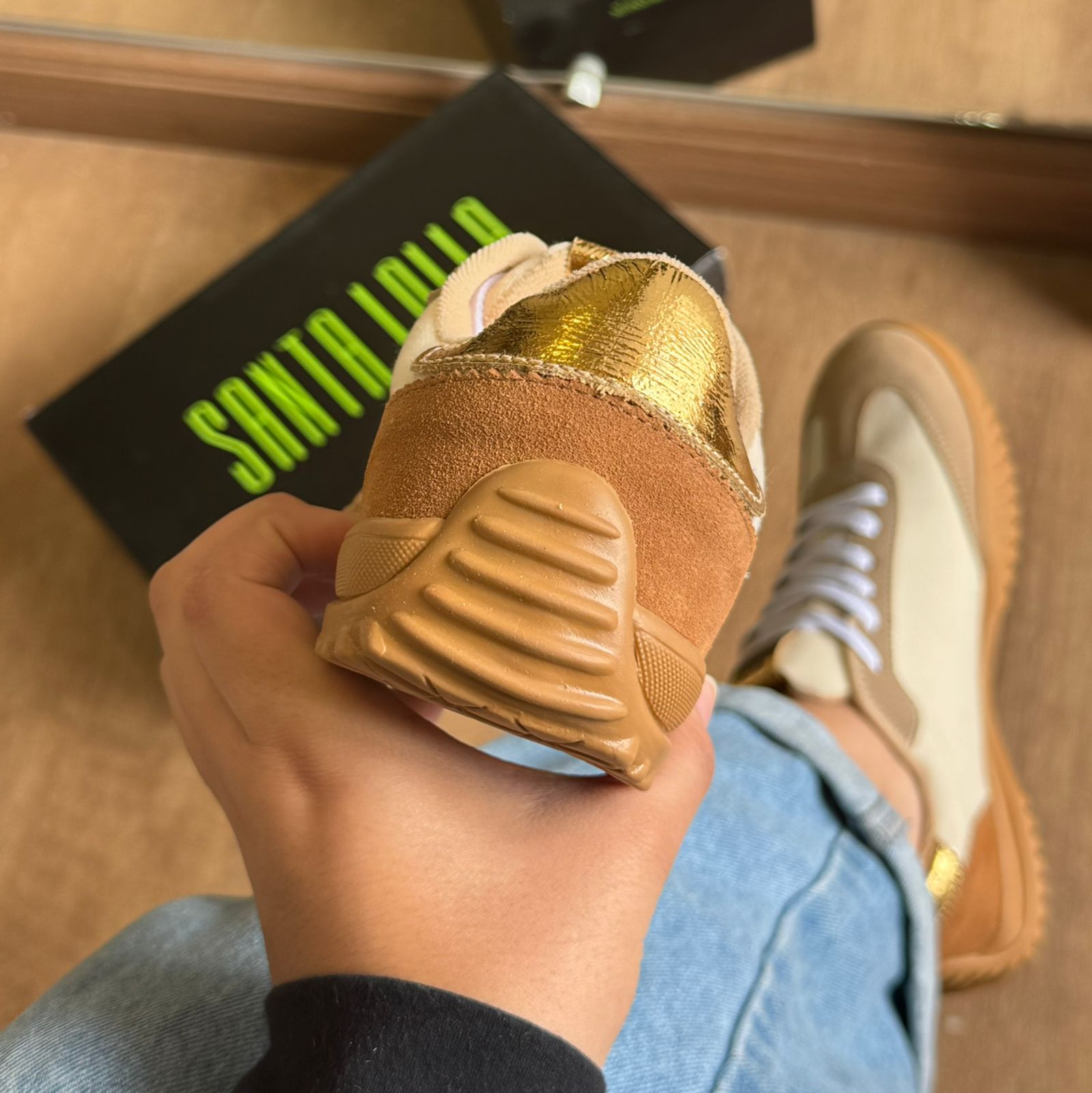 Tênis Santa Lolla Camurça Casual 0AB4.5713.035A