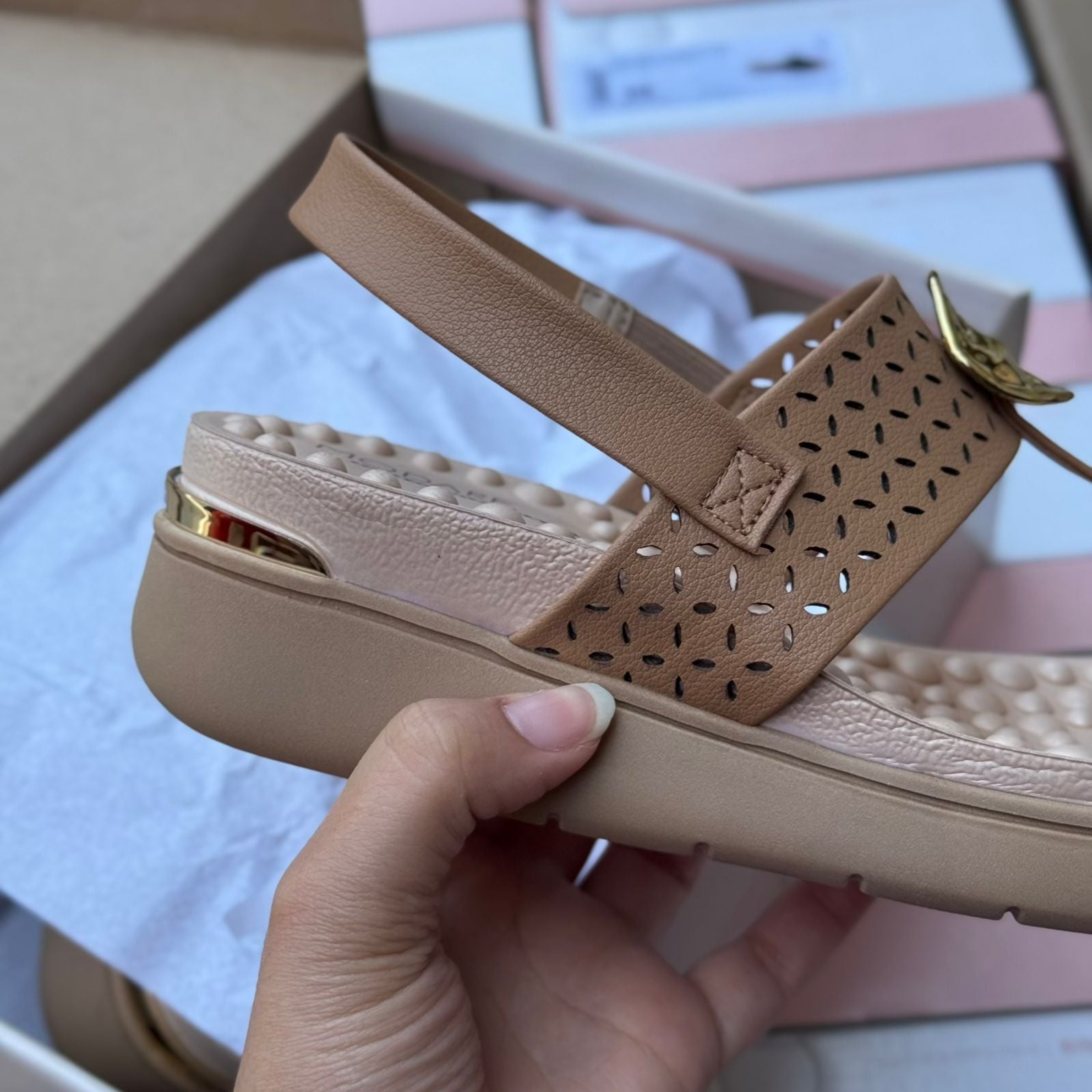 Sandália Modare Floater 7151.140