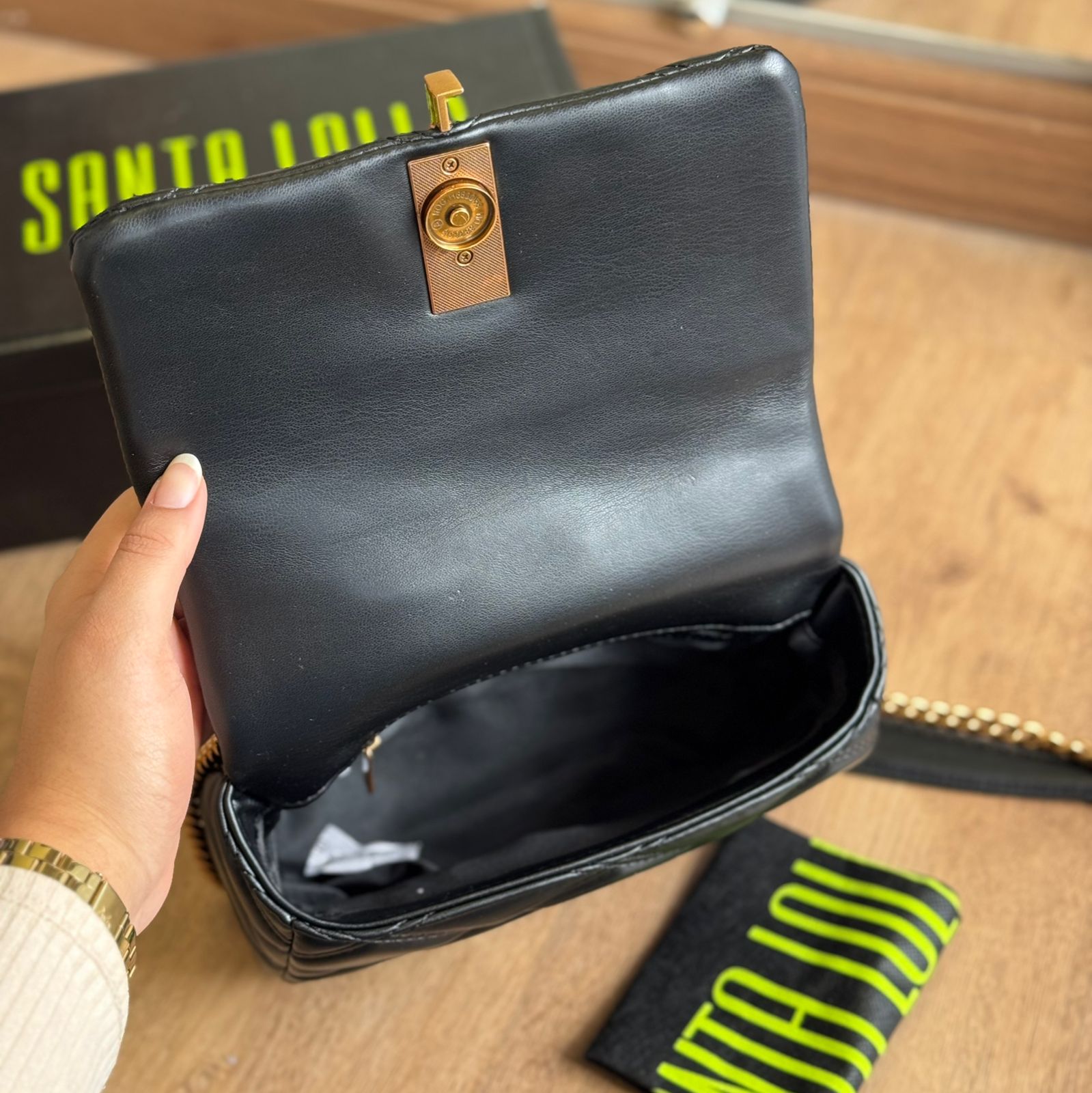 Bolsa Santa Lolla Soft Alça Transversal 0470.4BDD