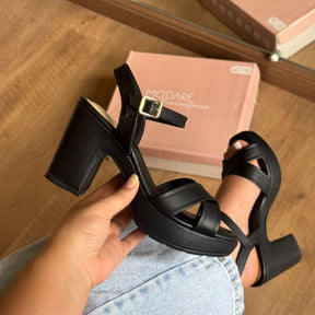 Sandália Modare Salto Bloco Tiras Cruzadas 7203.110