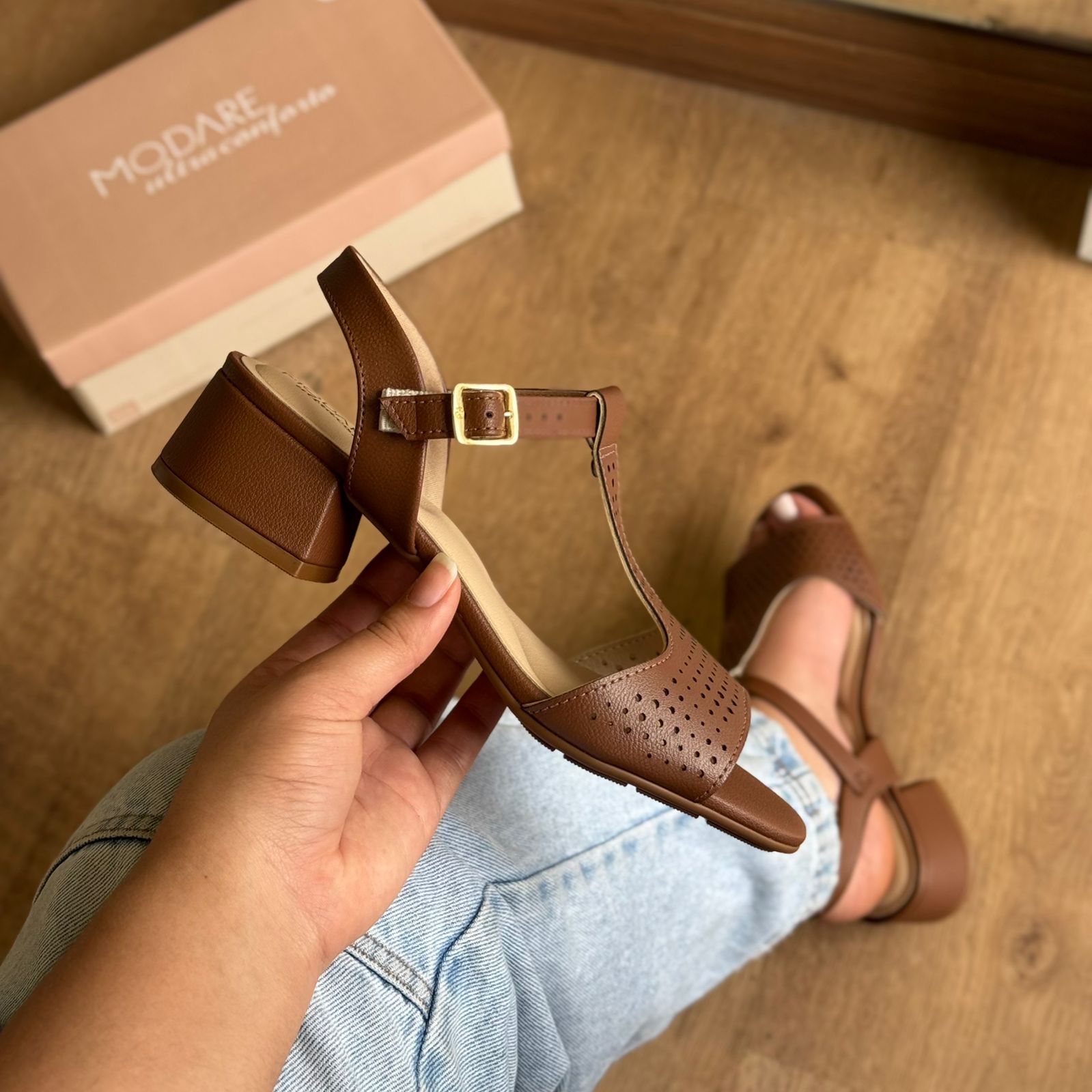 Sandália Modare Salto Baixo 7211.109