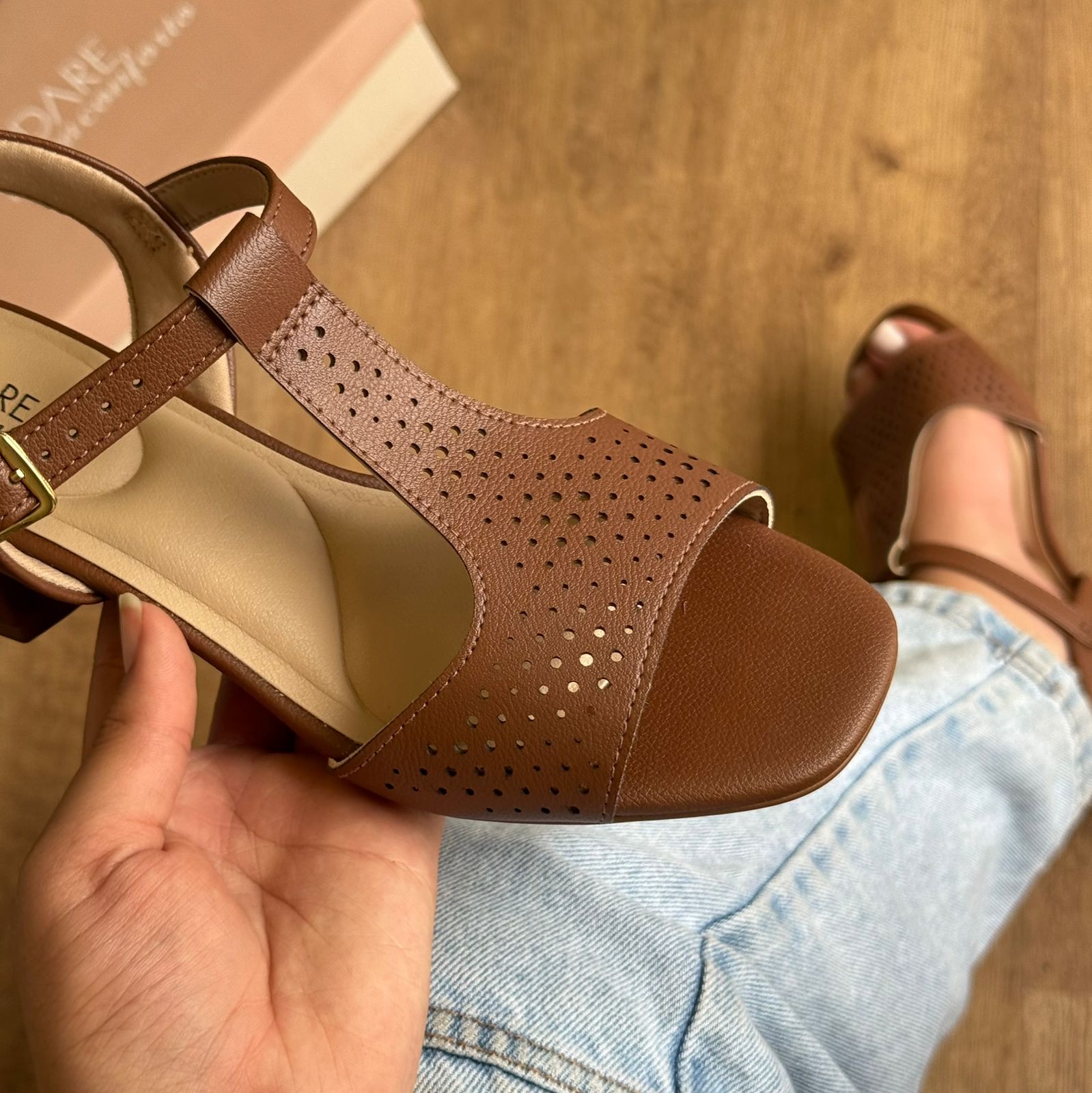 Sandália Modare Salto Baixo 7211.109