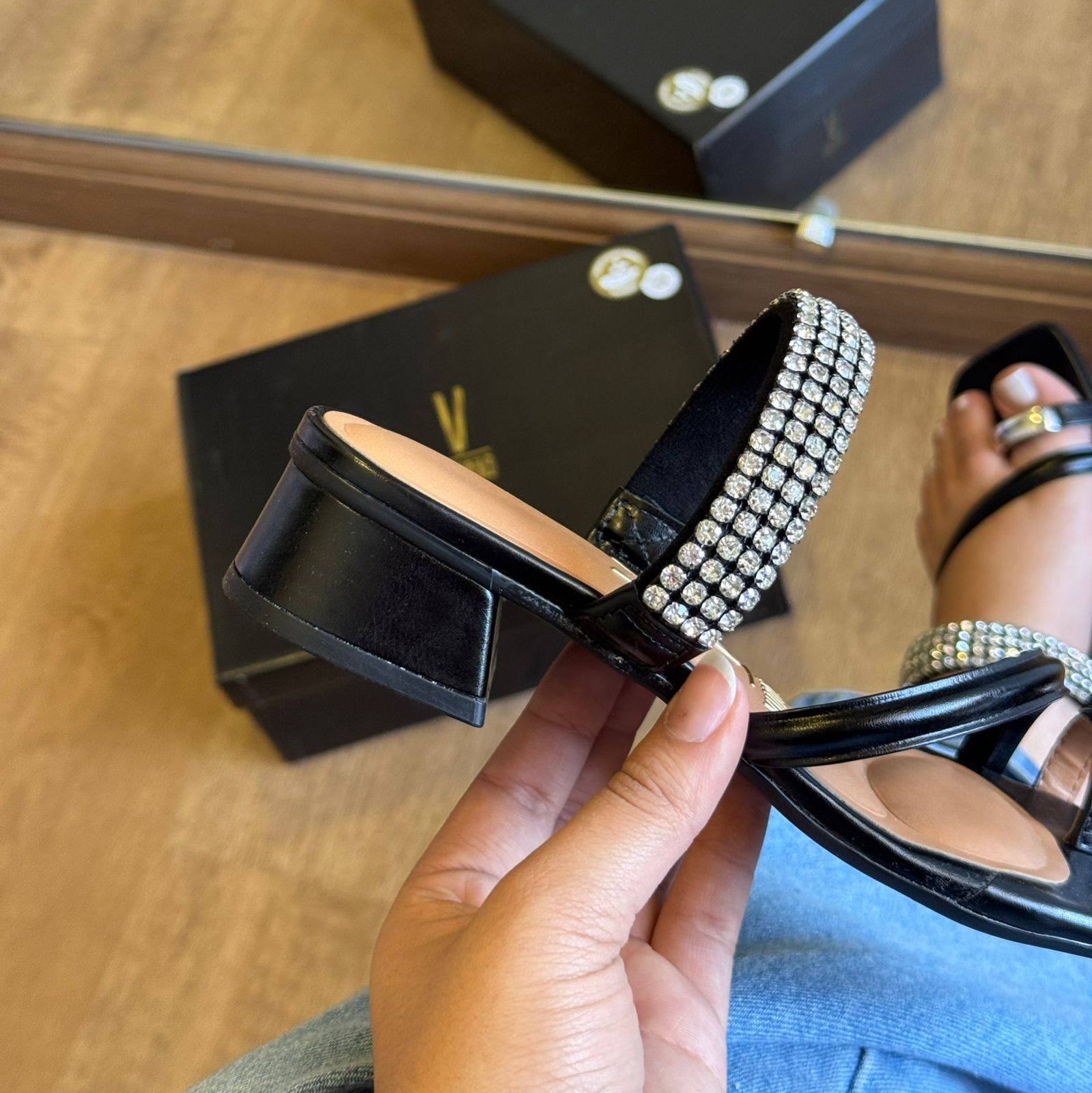 Sandália Vizzano Salto Bloco Baixo 6454.133 - Black Friday