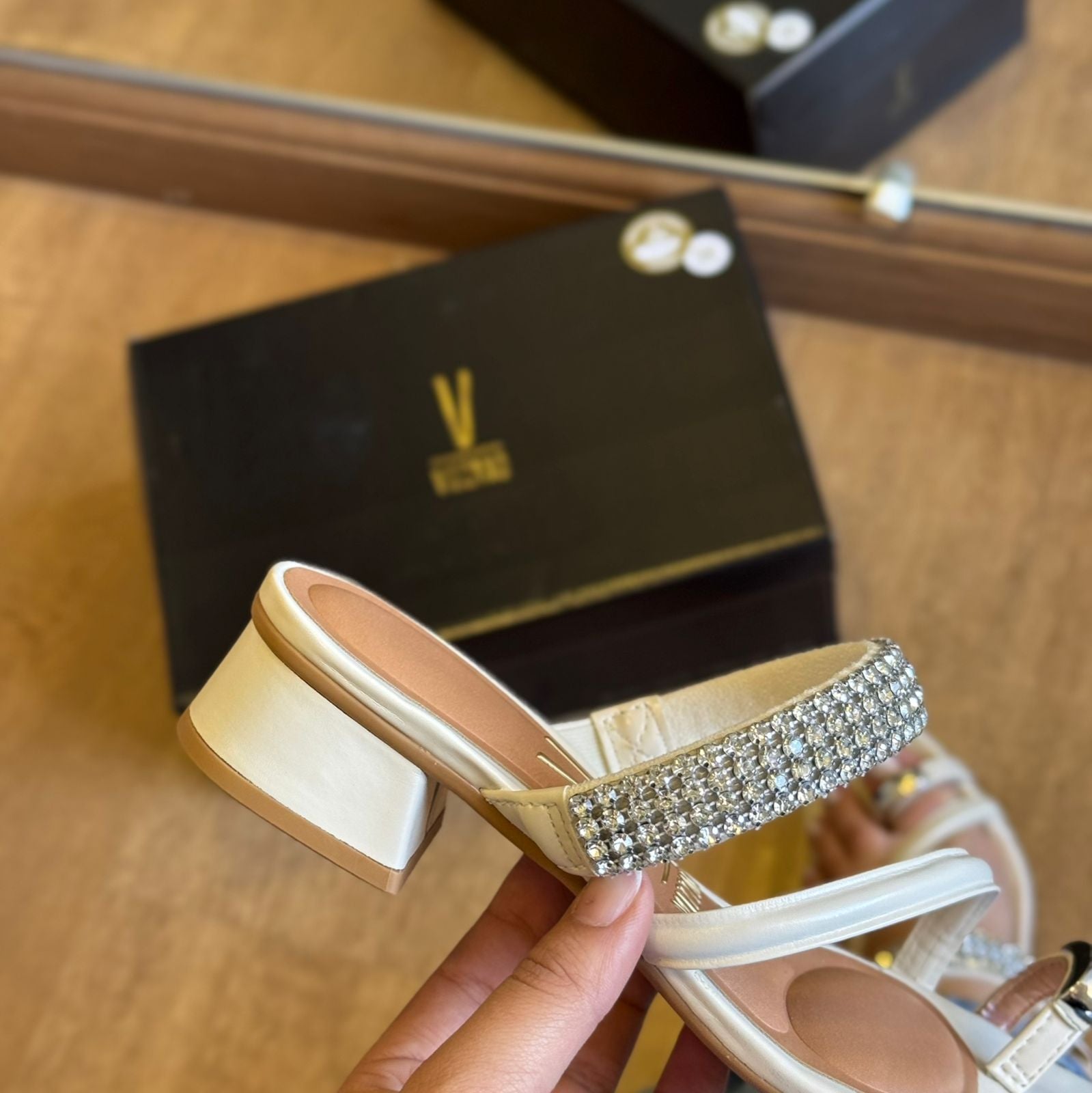 Sandália Vizzano Salto Bloco Baixo 6454.133 - Black Friday