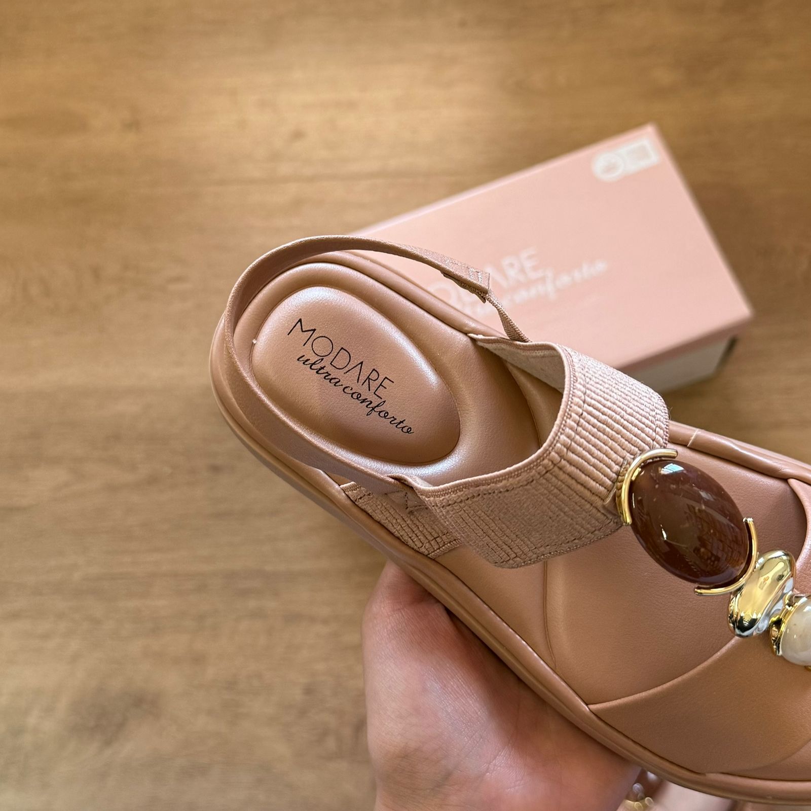 Sandália Modare Adornos na Tira 7208.108