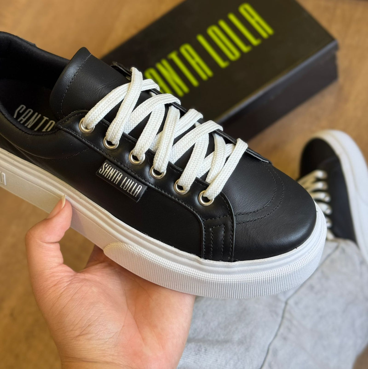 Tênis Santa Lolla Couro Confort 075F.4407