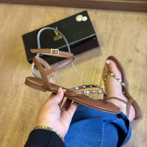 Sandália Vizzano Rasteira Detalhe Dourado nas Tiras 6528.108