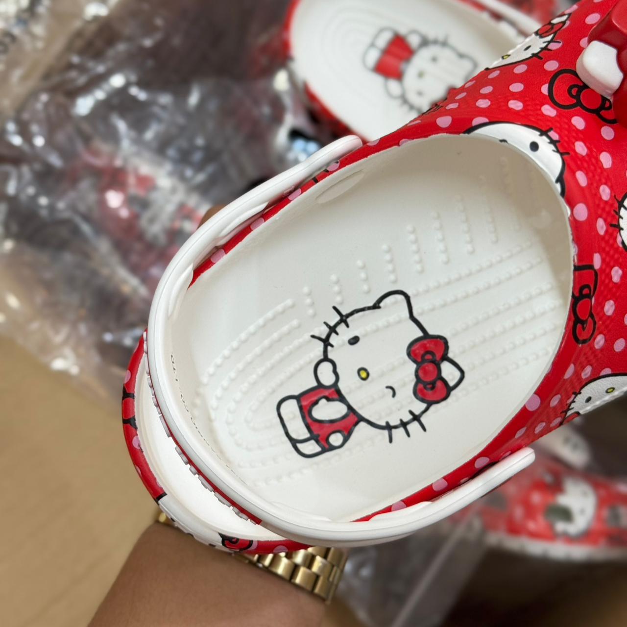 Crocs Hello Kitty Classic Clog