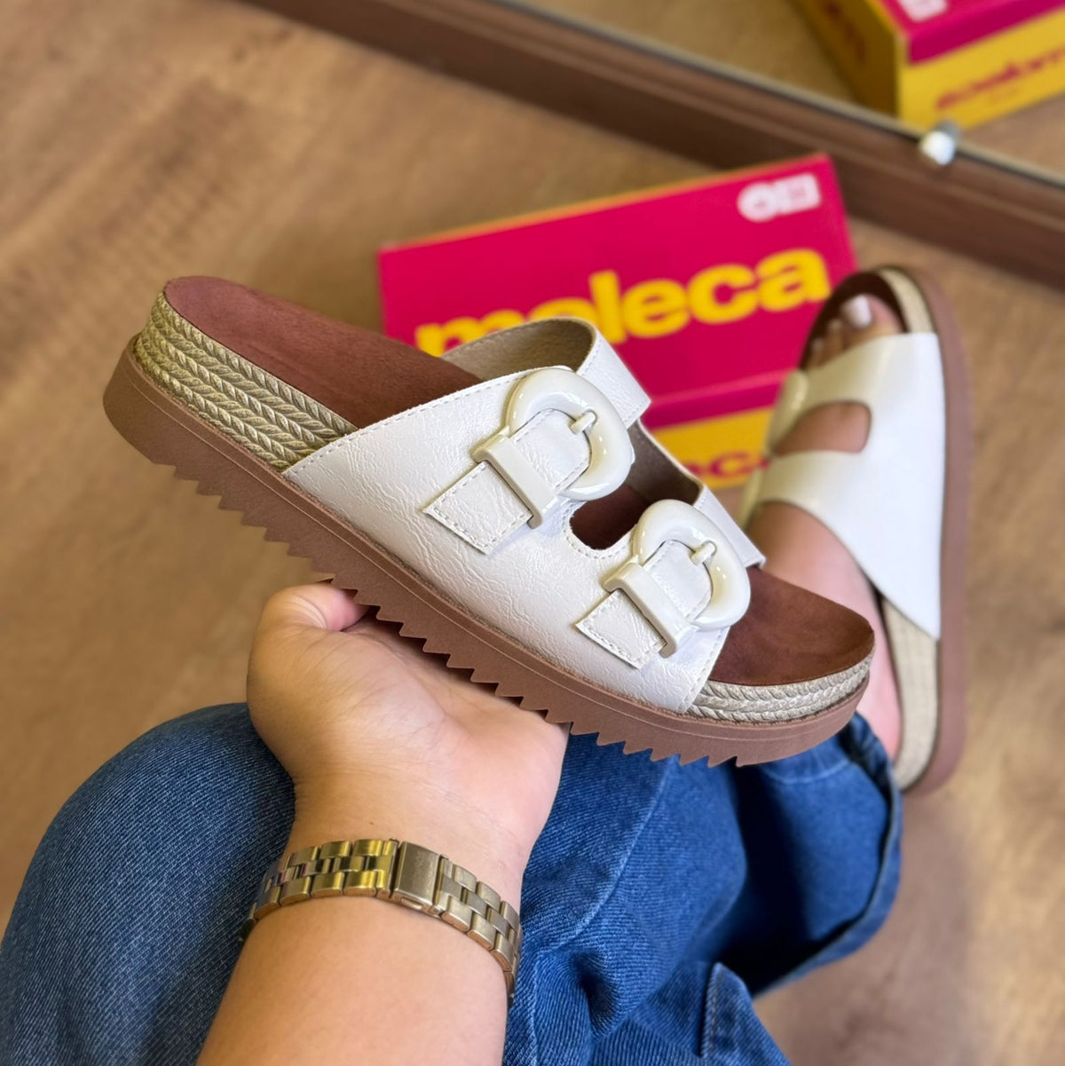 Sandália Moleca Slide Fivela 5500.203