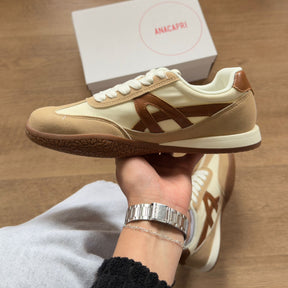 Tênis Ana Capri Couro Detalhe Lateral C30711