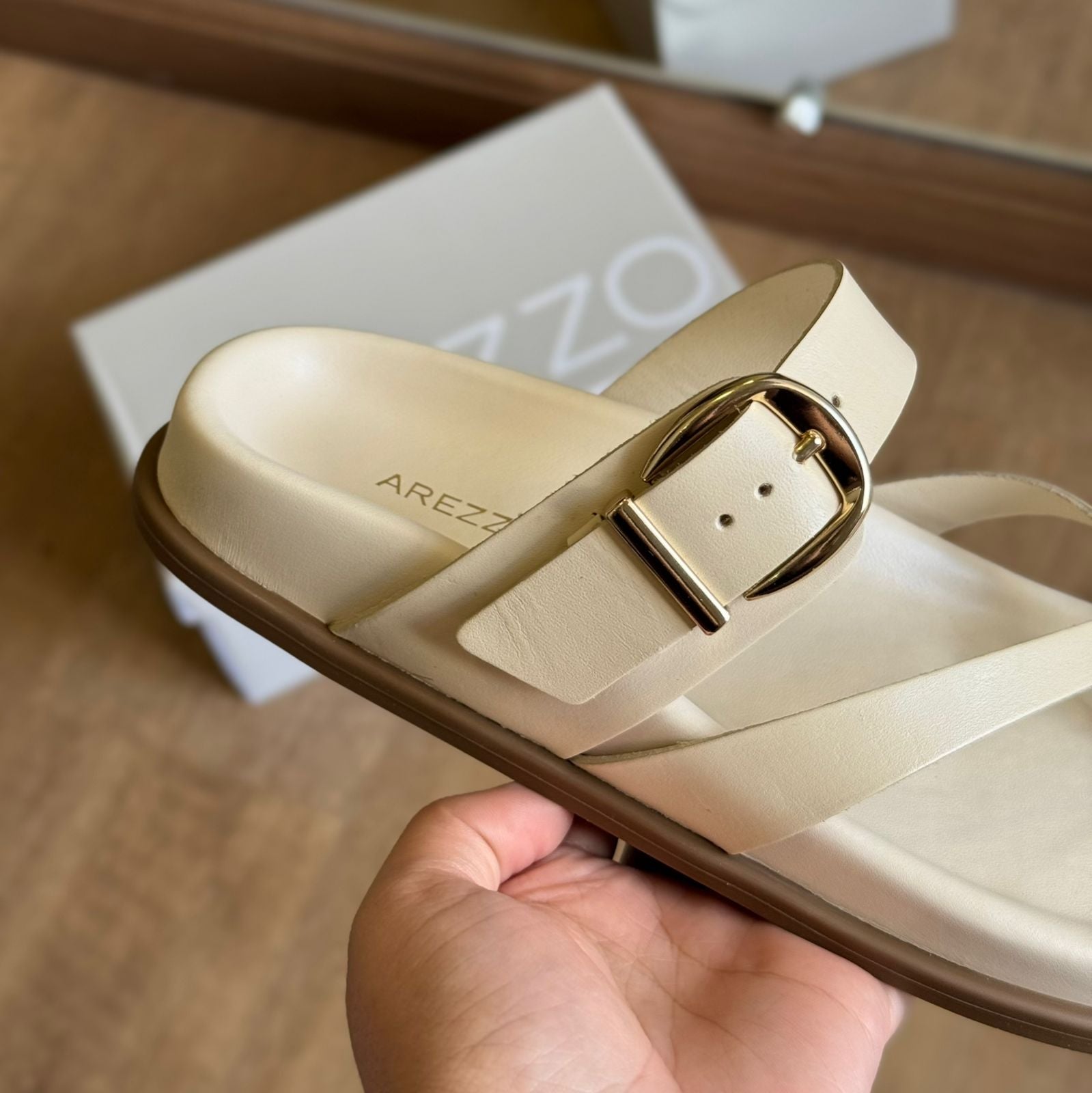 Sandália Arezzo Papete Tiras Finas Cruzadas A13555009