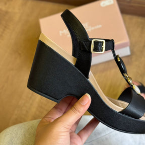 Sandália Salto Modare 7137.150